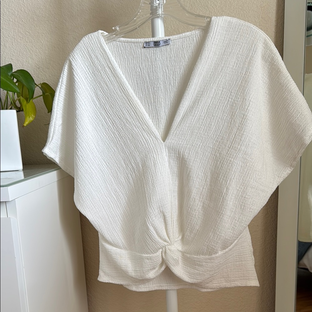 NWOT Zara Collection Elegant White Women's Top Blouse